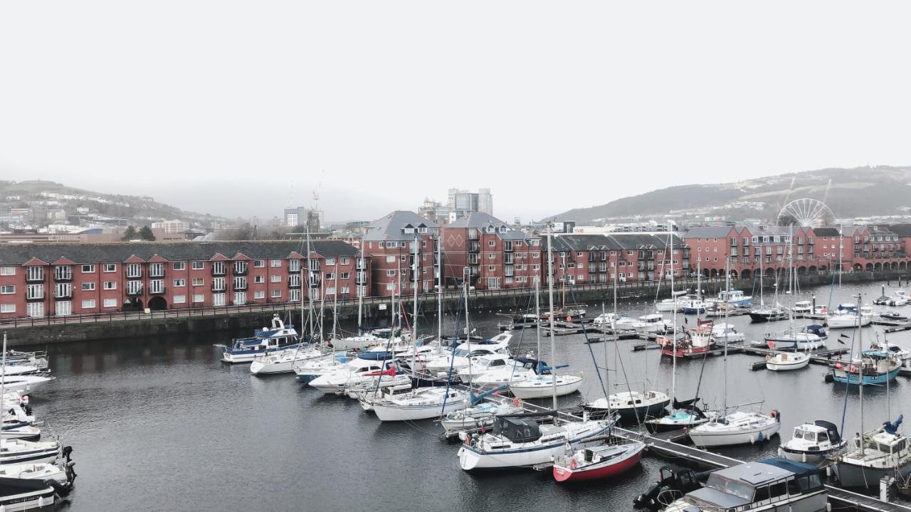 Beach On The Doorstep Meridian Tower Marina Swansea Daire Dış mekan fotoğraf